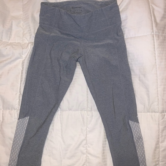 Athletic leggings - Picture 1 of 4